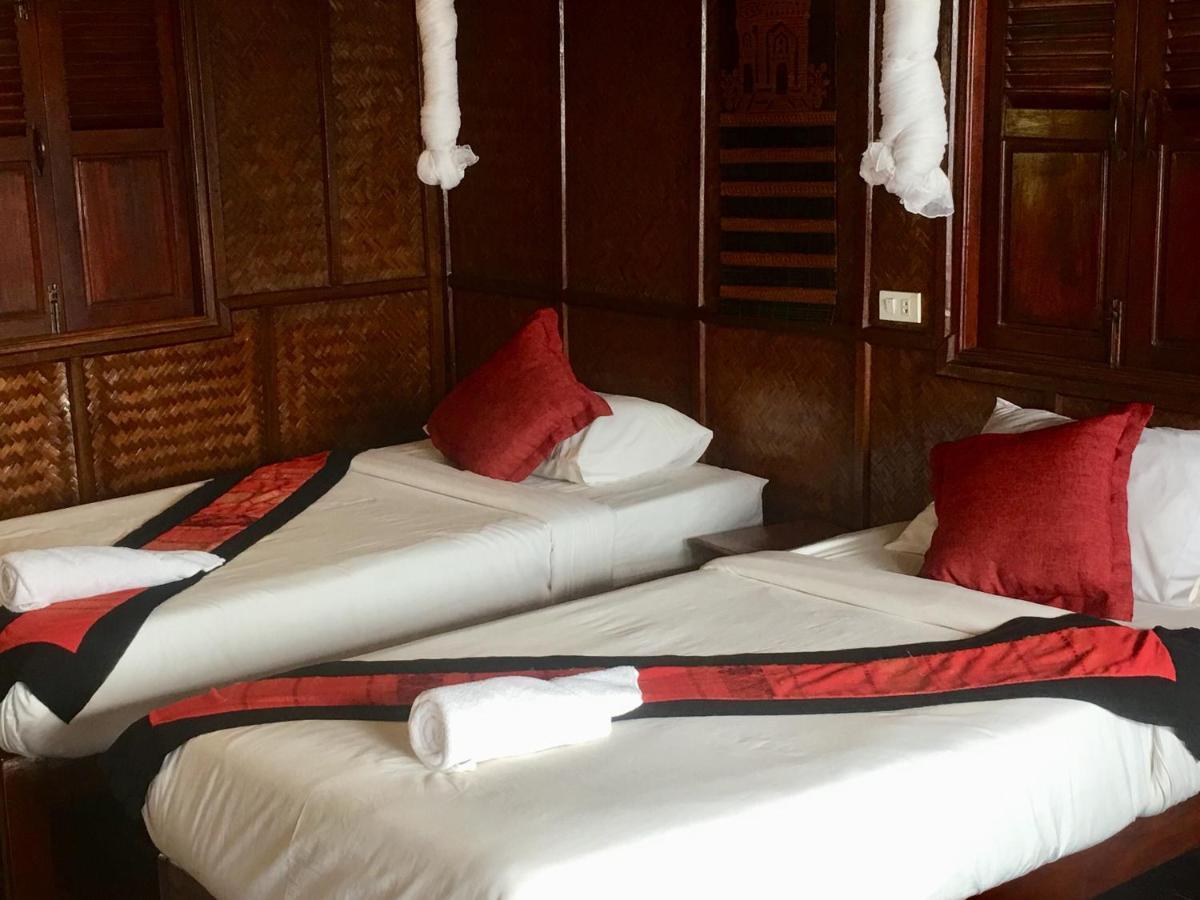 Mekong Riverside Lodge Muang Pakbèng Extérieur photo