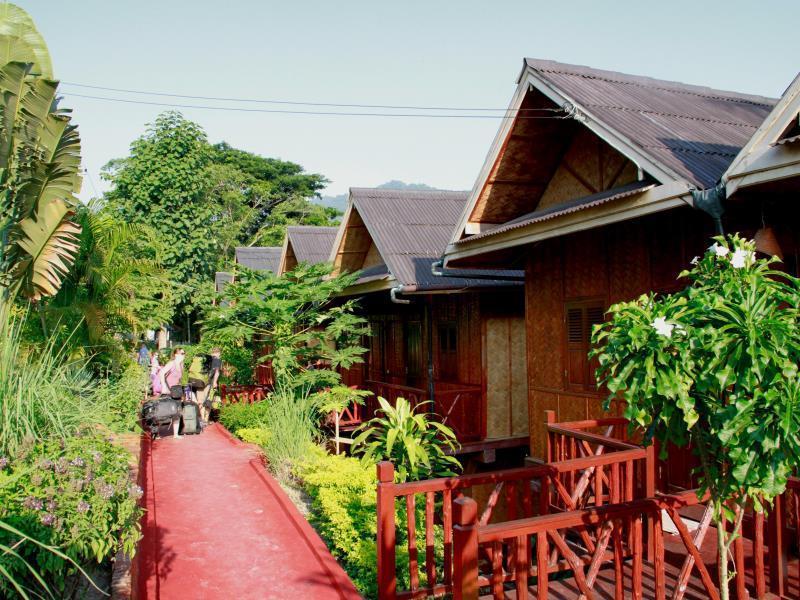 Mekong Riverside Lodge Muang Pakbèng Extérieur photo