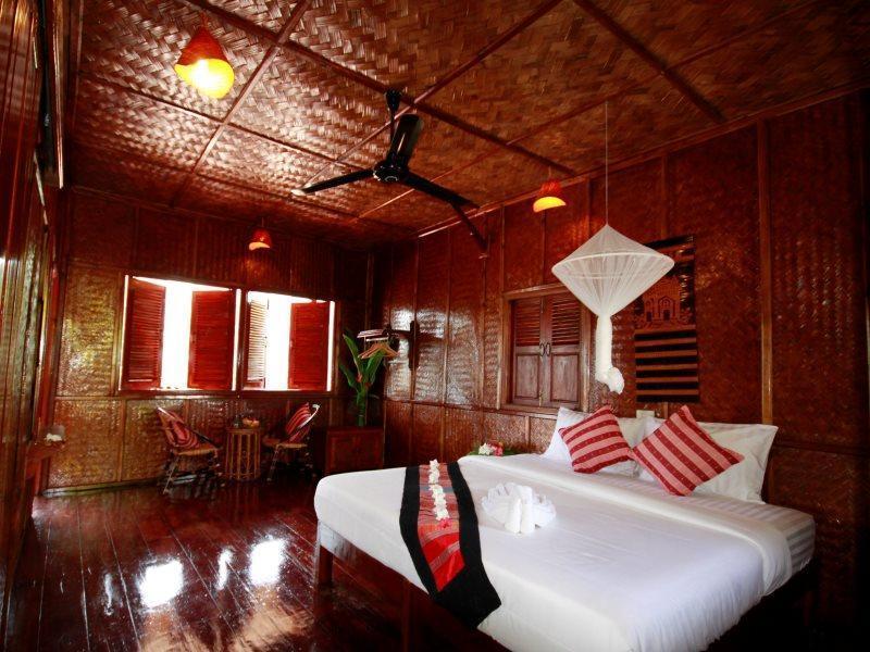 Mekong Riverside Lodge Muang Pakbèng Extérieur photo